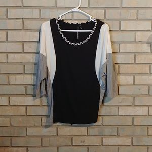 Women'sBlack, white and grey top